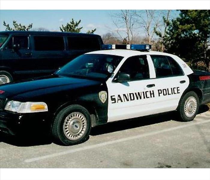 sandwich police car